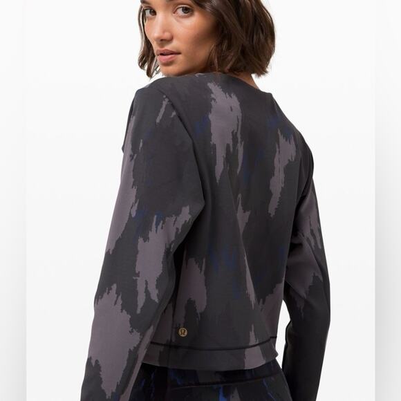 Lululemon x Robert Geller Take The Moment Long Sleeve Sweatshirt Camo Size L /XL - Picture 4 of 12